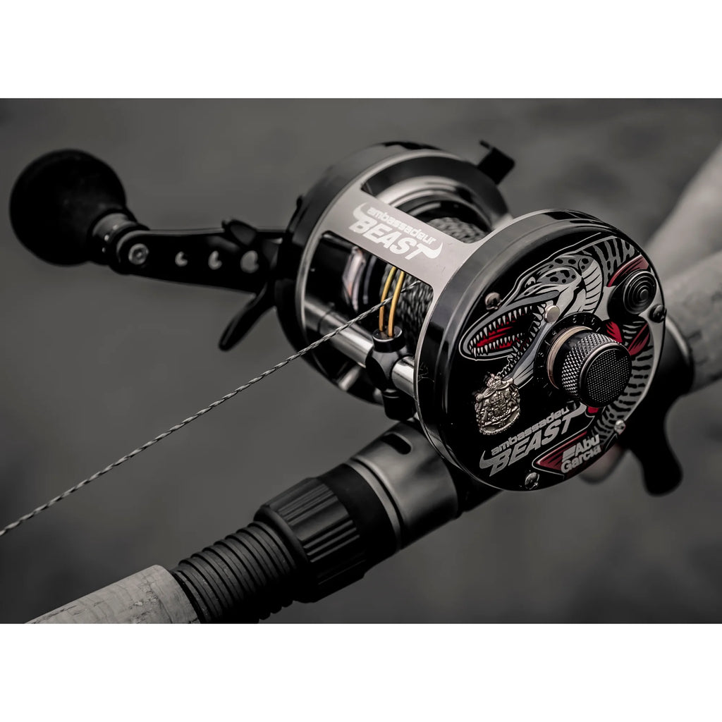 Beast Baitcast Round Reel E2270