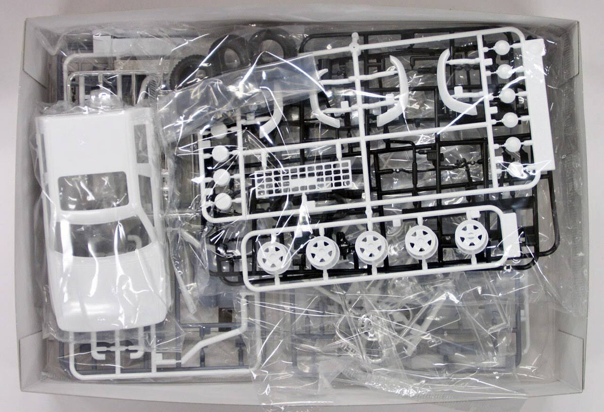 1/24 Toyota LN107 Hilux Pickup Double Cab 4WD B631