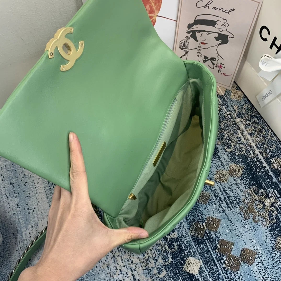Green Flap Bag J231376