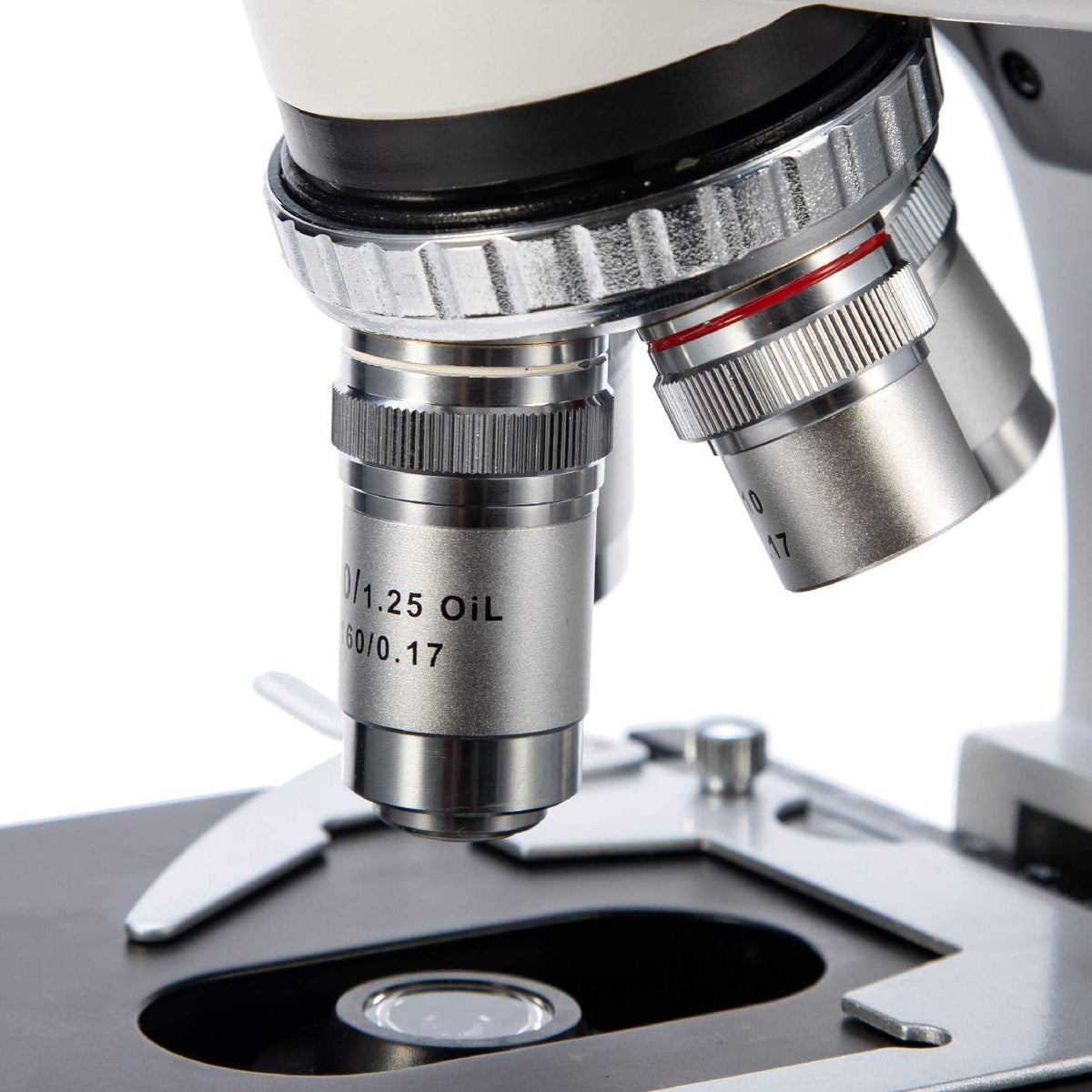 40X-2500X Trinocular Compound Lab Microscope with Wide-Field 10X and 25X Eyepieces T968081