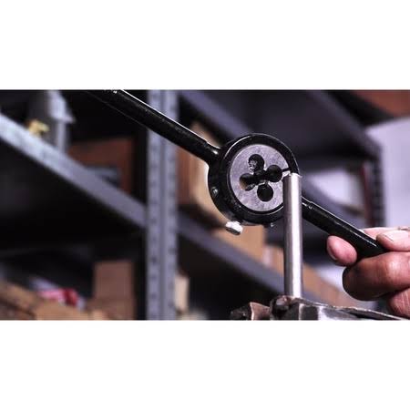 1-5/16x22-28 x 2-1/2x22 HSS Round Adjustable Die F410460