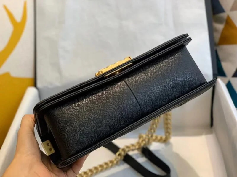 Black Caviar Skin Shoulder Bag J7661