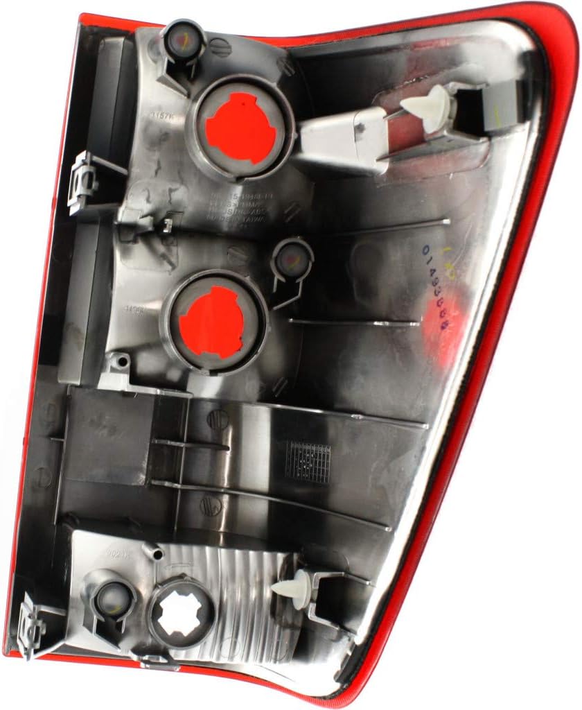 Tail Light for Nissan Titan O15250