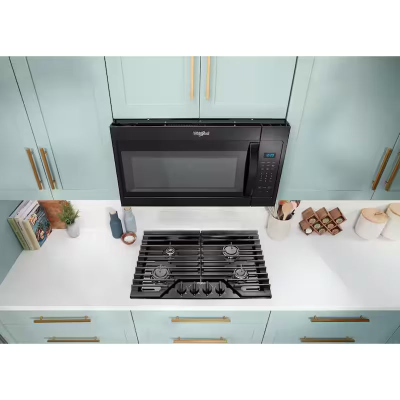 4-Burners Recessed Gas Cooktop in Black G136