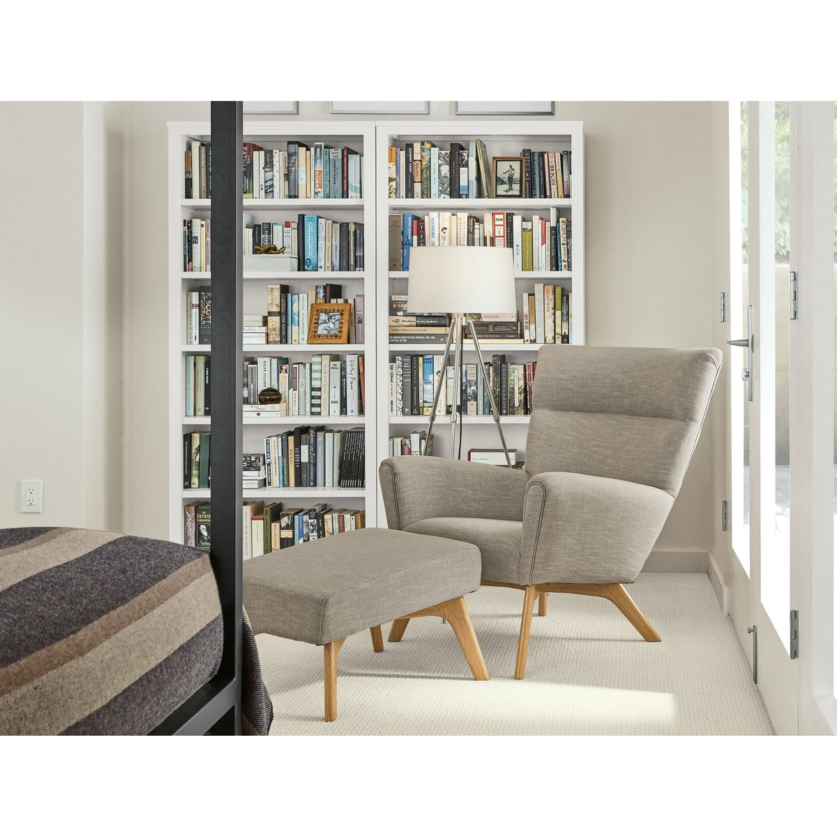 Modern Woodwind Bookcase N87247