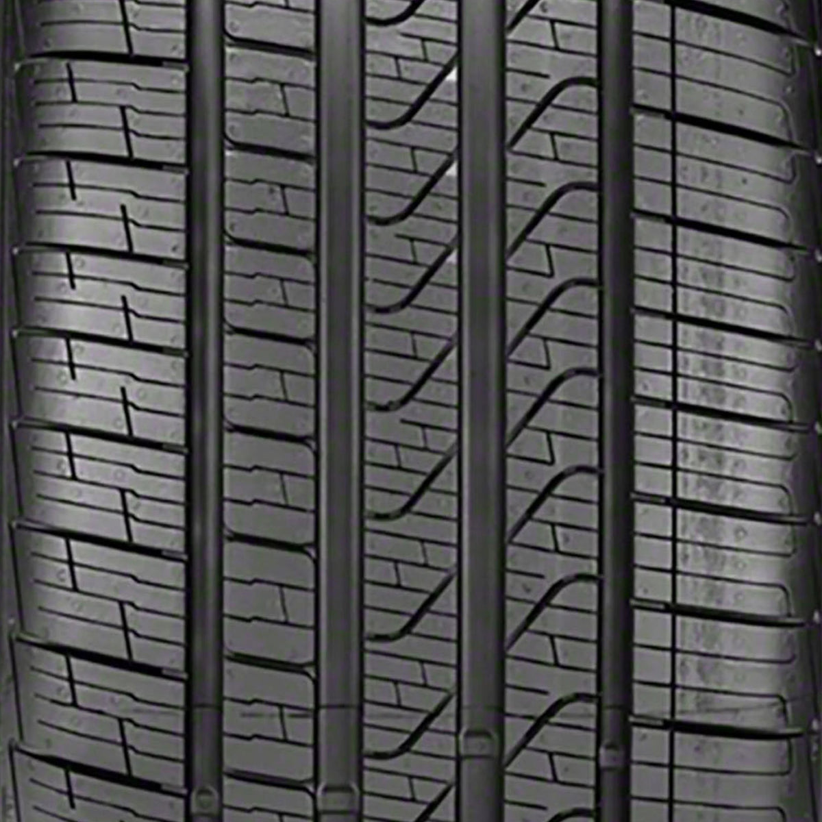 245/45R19 102V XL All Season Passenger Tire L528519