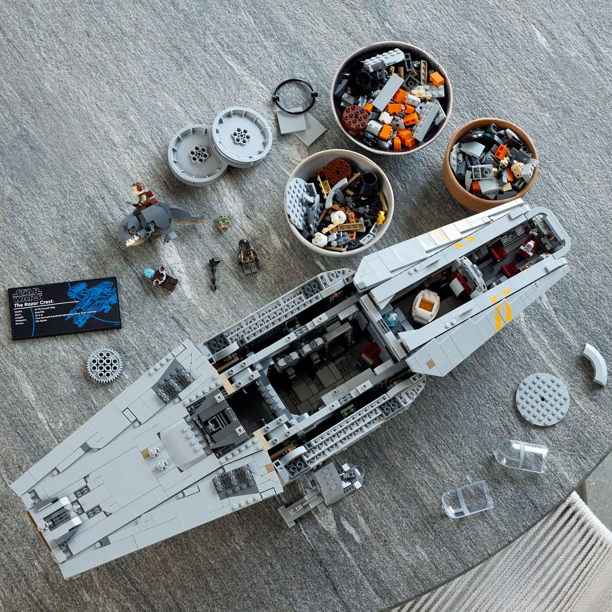 LEGO Star Wars The Razor Crest UCS Starship Set N73334