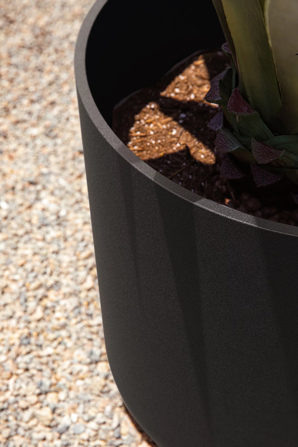20" Plastic-Stone Planter 2-Pack Black X14431