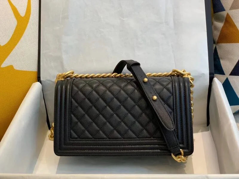 Black Caviar Skin Shoulder Bag J7661