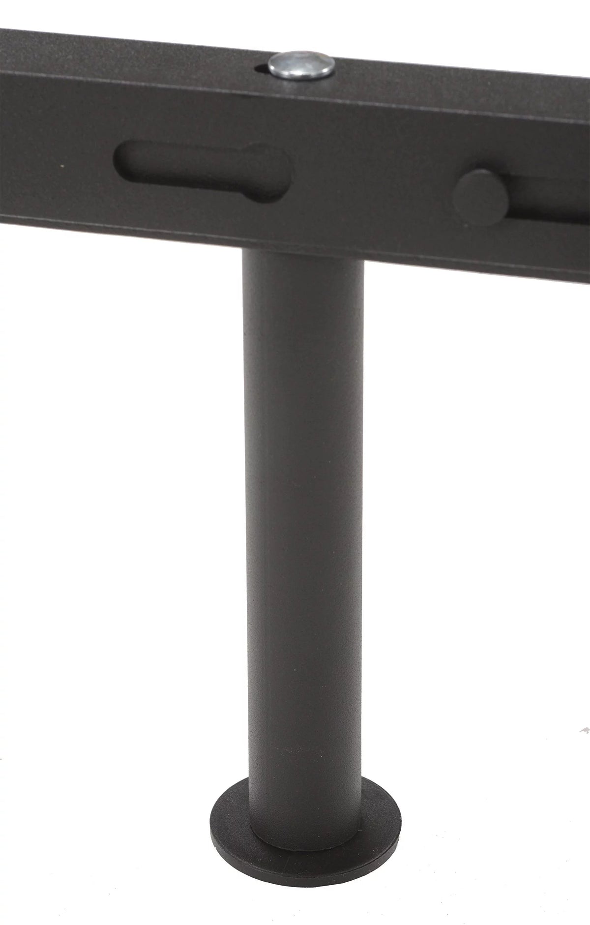 Adjustable Metal Bed Frame with Locking Wheels O7372