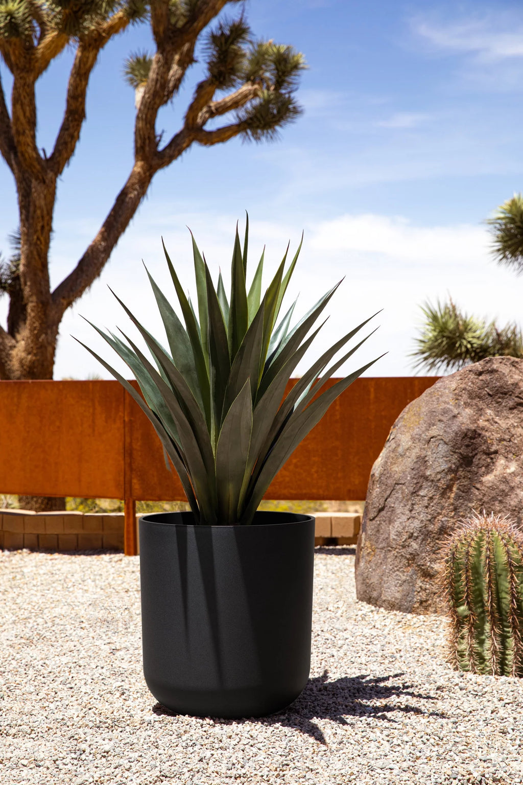 20" Plastic-Stone Planter 2-Pack Black X14431