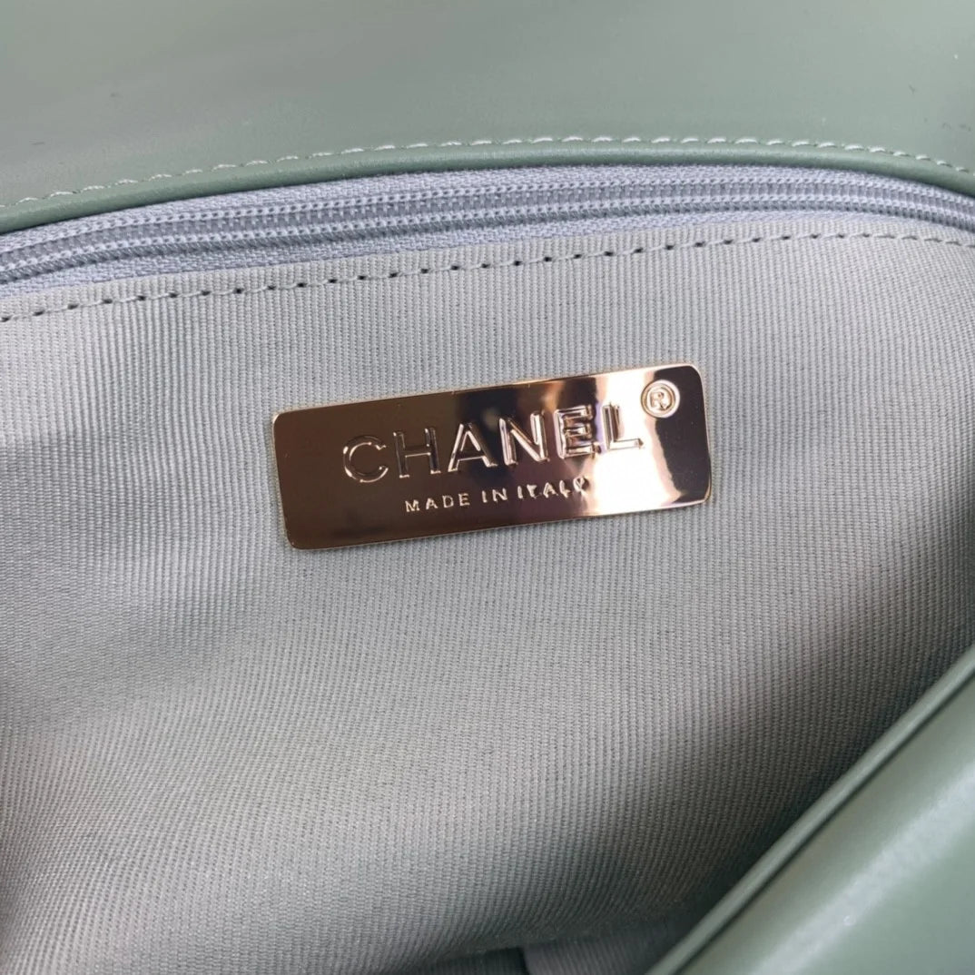 Green Flap Bag J231376